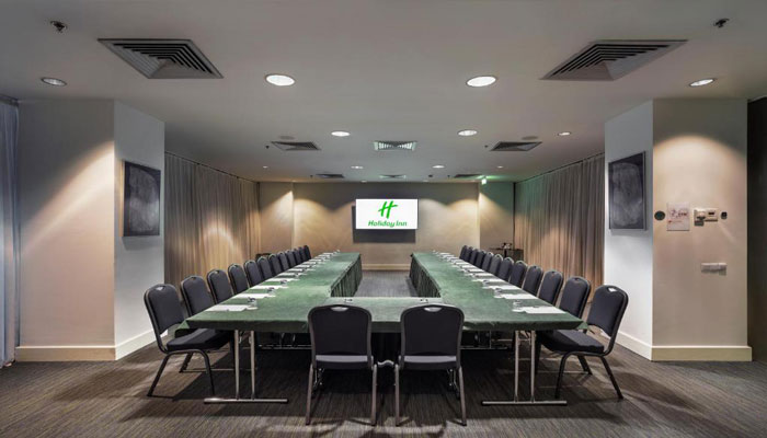 هتل هالیدی این تفلیس
